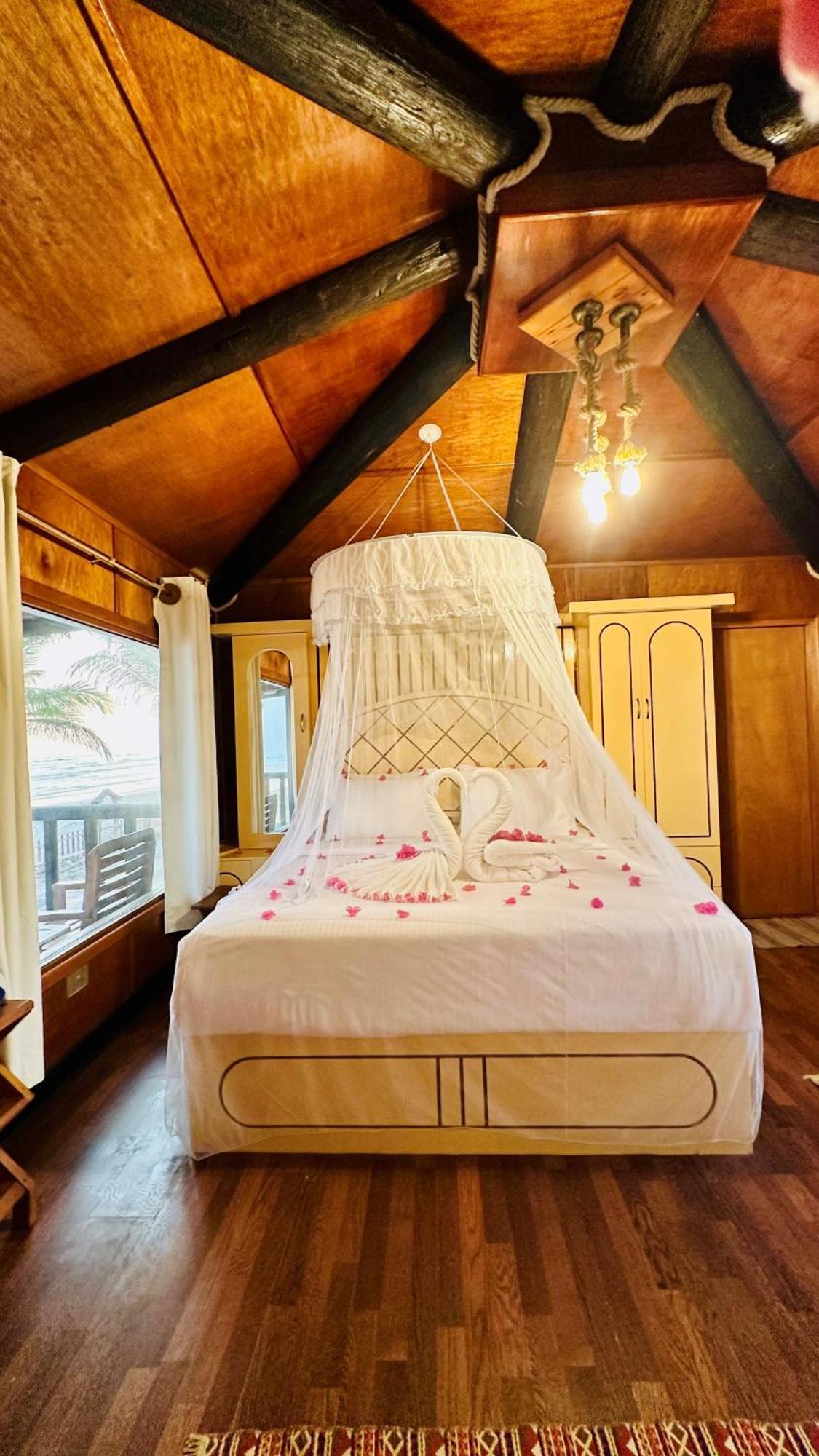 Souly Ecolodge صلالة المظهر الخارجي الصورة