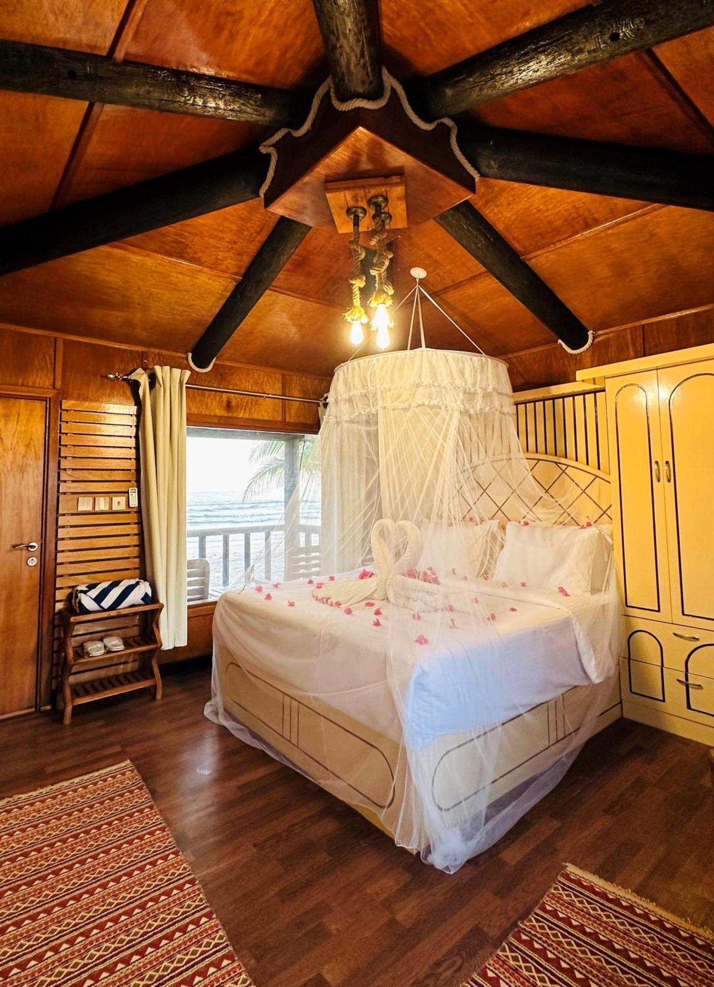 Souly Ecolodge صلالة المظهر الخارجي الصورة